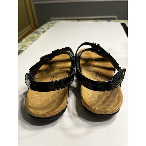 Vionic Amber Navy Blue Croc Embossed Faux Leather Sandals Sz 6 Orthaheel - Picture 8 of 15